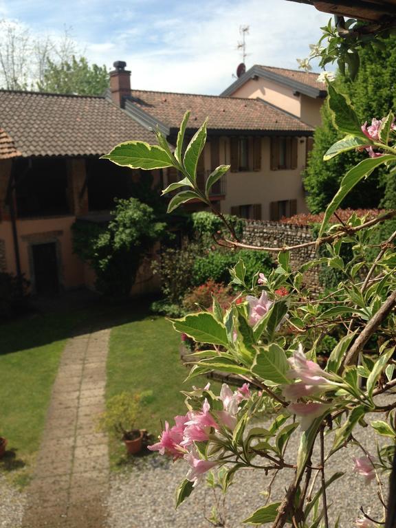 Agriturismo Cascina Magana Бураго-ди-Мольгора Экстерьер фото