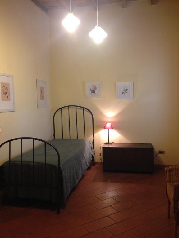 Agriturismo Cascina Magana Бураго-ди-Мольгора Экстерьер фото