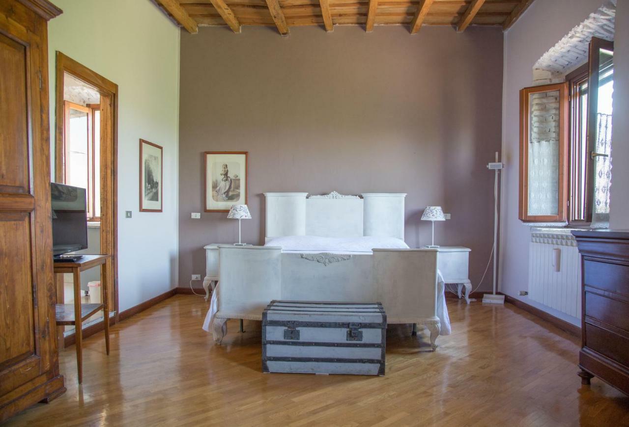 Agriturismo Cascina Magana Бураго-ди-Мольгора Экстерьер фото